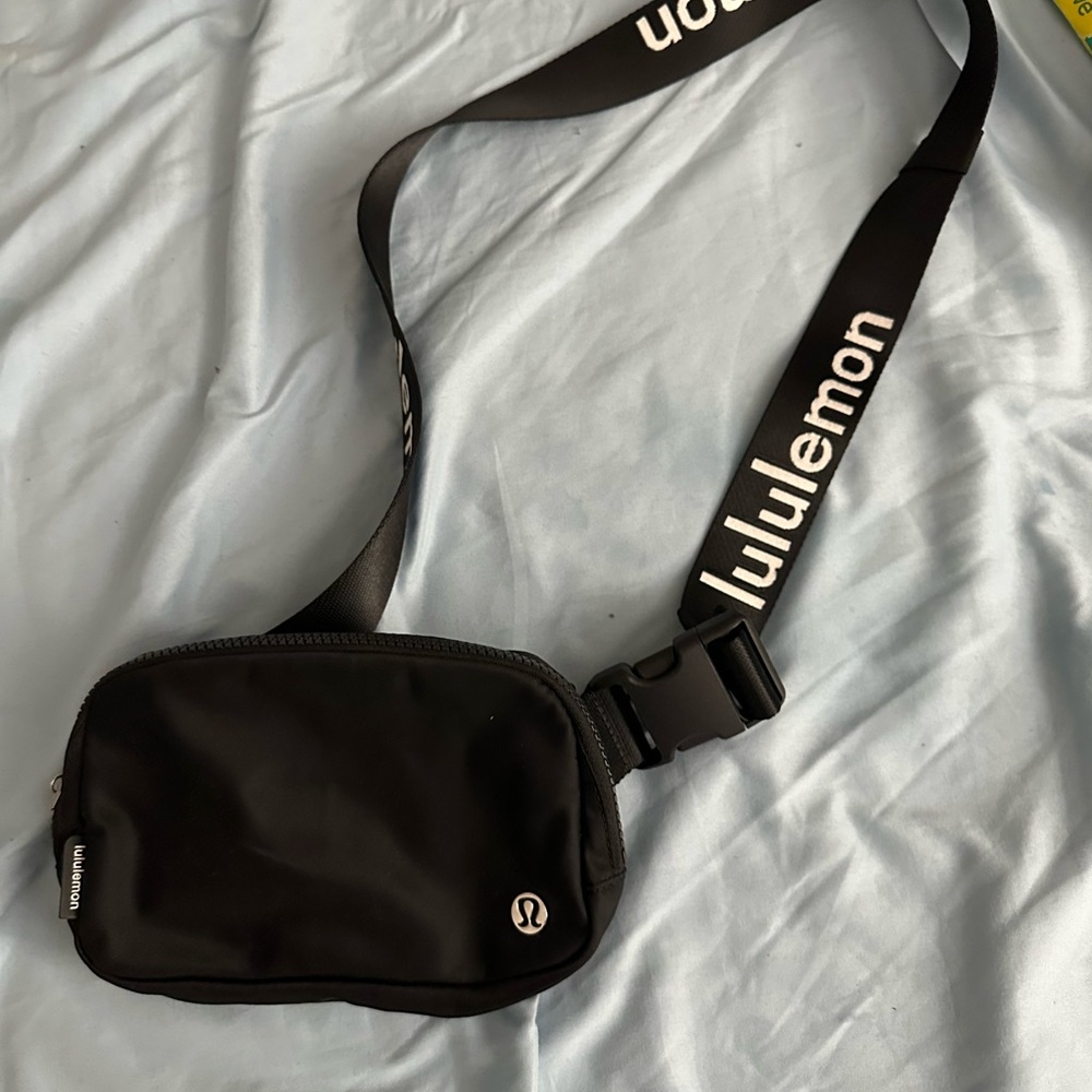 lululemon athletica Black Belt Bag Compact and Minimalist